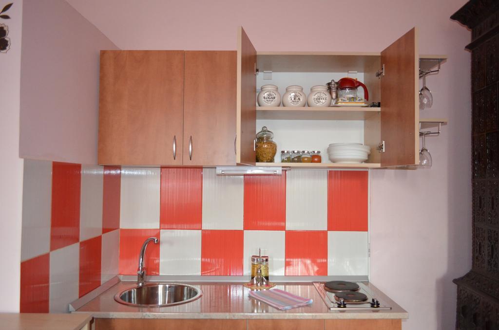 Cosy Studio Apartment Cluj-Napoca Exterior foto